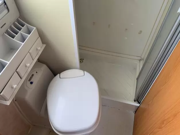 Pilote Pacific 600 P