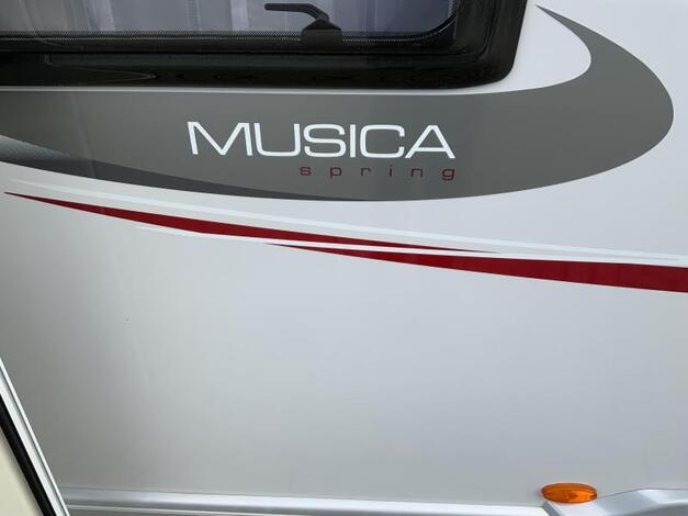 LMC Musica 493 E