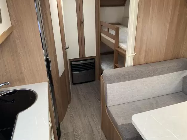 Hobby De Luxe 545 KMF Huisshow 16 t/m26 oktober