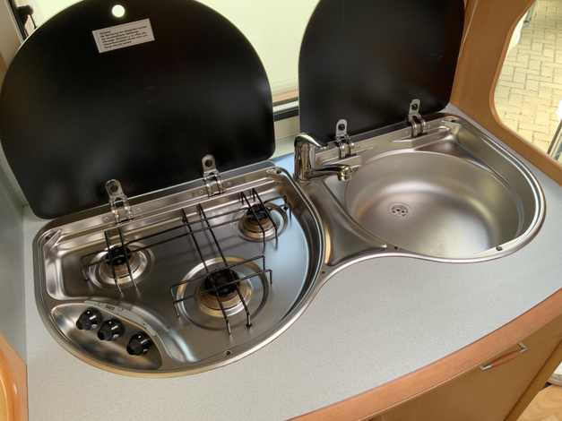 Hobby De Luxe 400 SF (1041452)