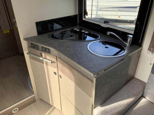 Challenger Graphite 380