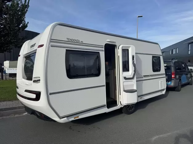 Fendt Tendenza 465 SFB