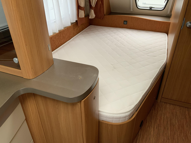 Hobby De Luxe 460 UFE (1033781)