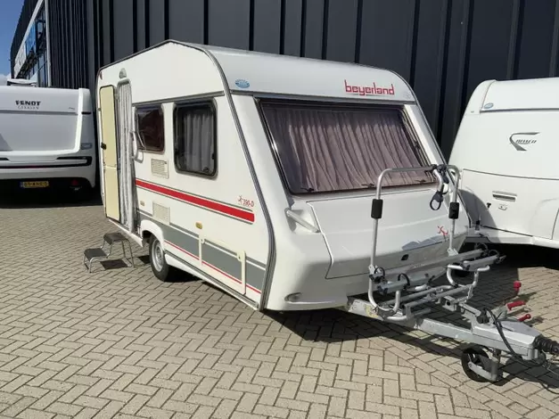 Beyerland Sprinter 390 D Huisshow 16 t/m26 oktober