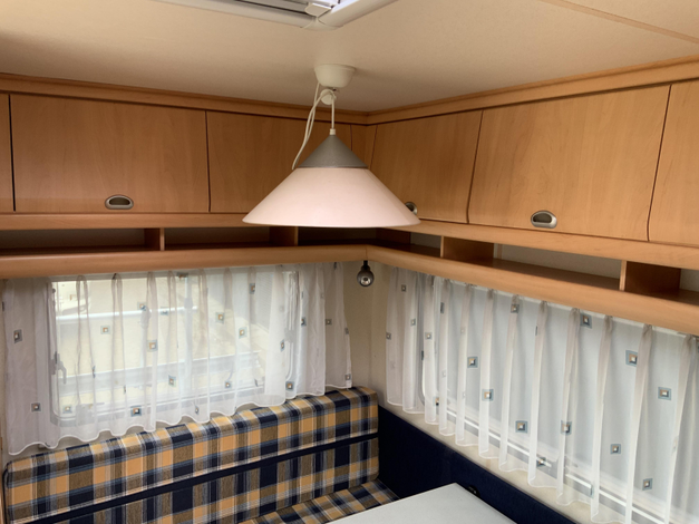 Hobby De Luxe 400 SF (1041452)