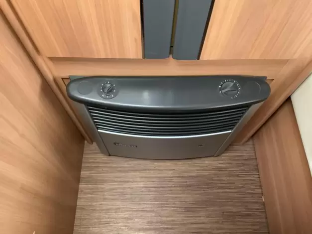 Hobby De Luxe 400 SF