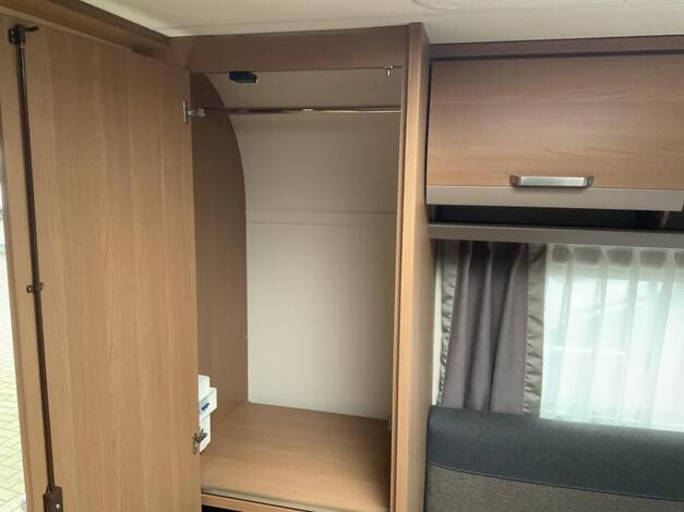 Knaus Sport 420 QD 2e paasdag open