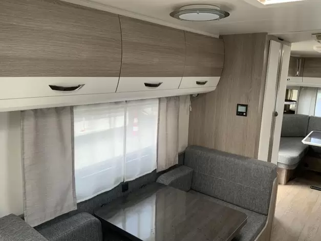 Hobby Prestige 720 UKFE (1022005)