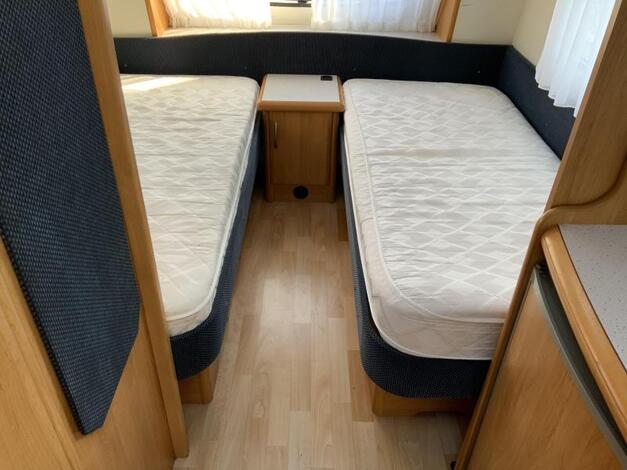 Hobby Excellent Easy 495 UL All seasons voortent!