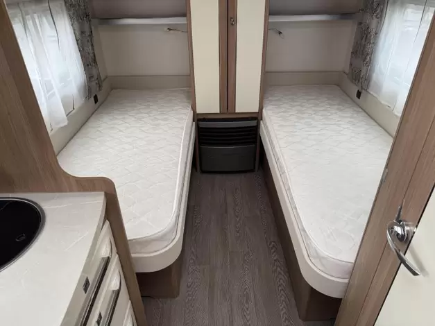 Hobby De Luxe 460 LU Huisshow 16 t/m26 oktober