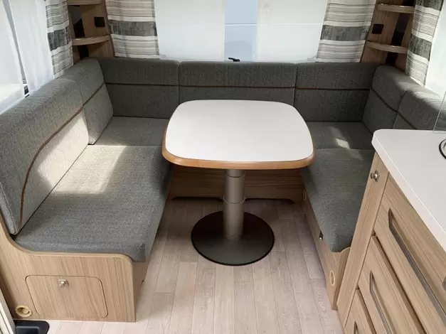 Fendt Bianco Selection 515 SG