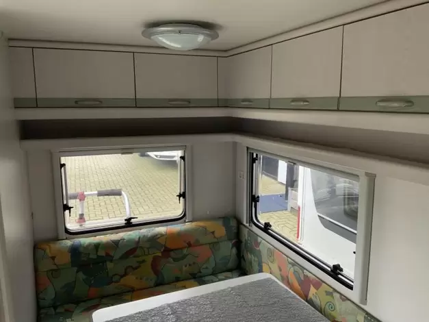 Knaus Sudwind 440 HT Treinzit