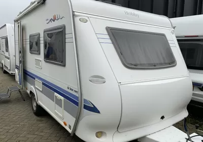 Hobby De Luxe 440 SF 9