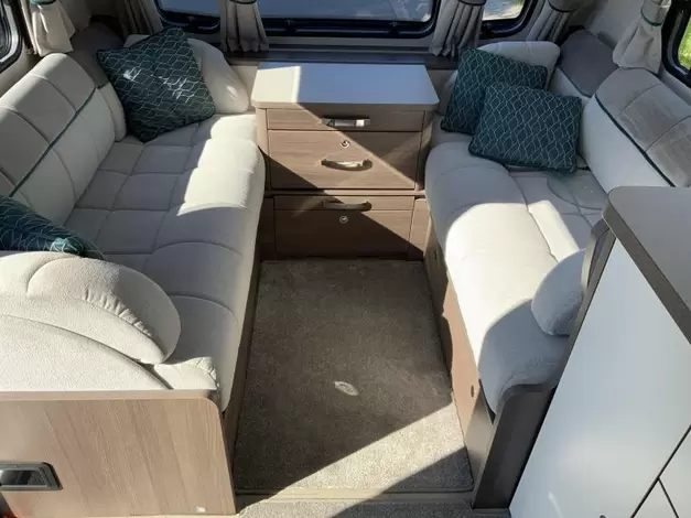 Elddis Affinity 574 Huisshow 16 t/m26 oktober