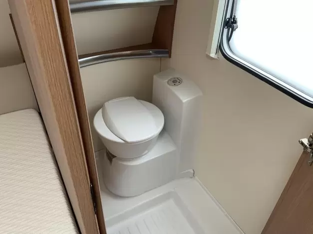 Knaus Sport 450 FU Huisshow 16 t/m26 oktober