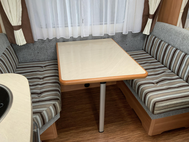 Hobby De Luxe 400 SFE (1040172)