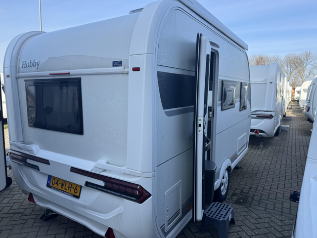 Hobby On Tour 390 SF Zondag 22 maart open (1022910)