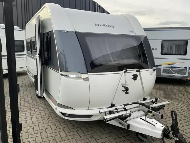 Hobby De Luxe Edition 460 LU