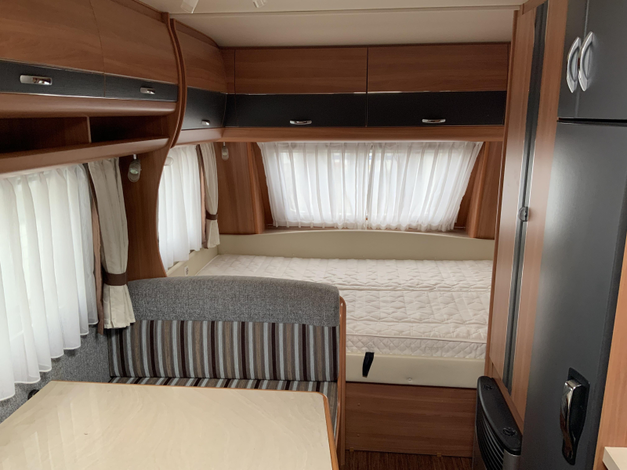 Hobby De Luxe 490 KMF 9 (1043251)