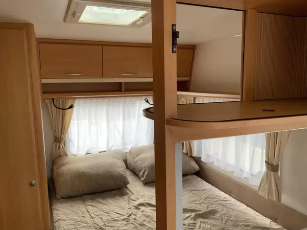 Chateau Caratt 466 C