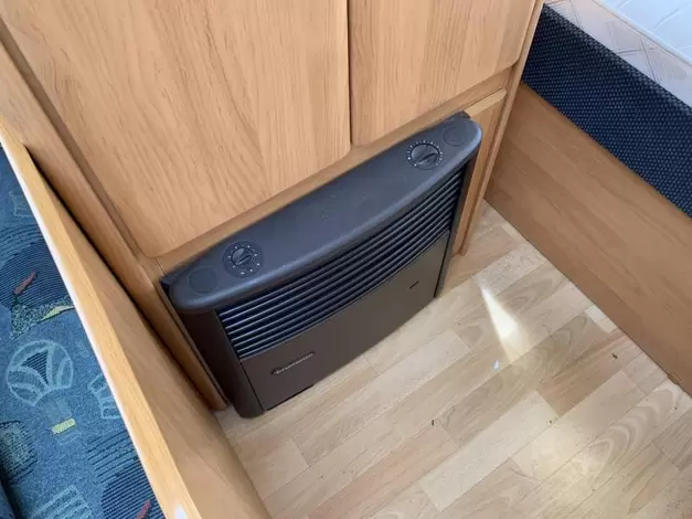 Hobby Excellent 400 SF