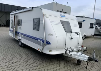 Hobby De luxe Easy 560 KMFE