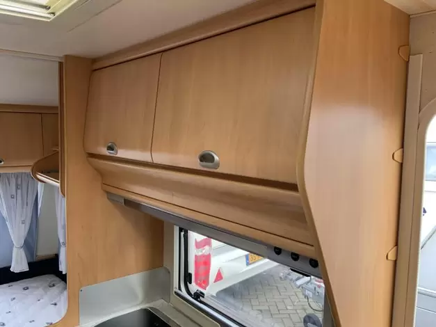 Hobby De Luxe 400 SF