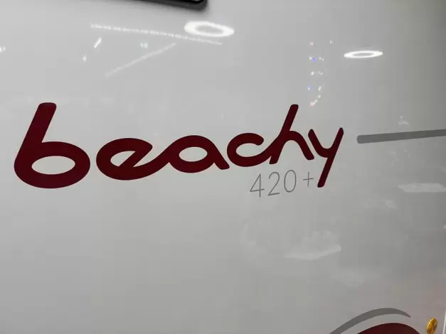 Hobby Beachy 420 + Huisshow 16 tm 26 okt