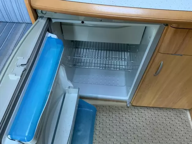 Hobby De Luxe 460 UFE