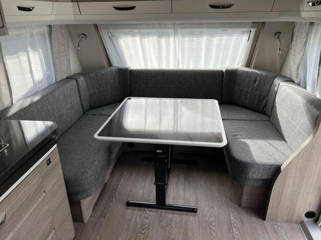 Hobby Prestige 720 KWFU