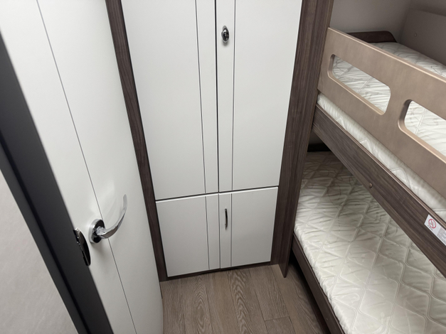 Hobby Excellent Edition 545 KMF