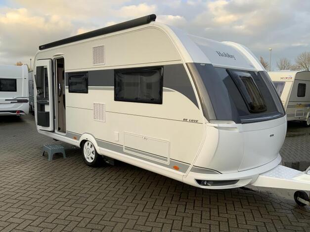 Hobby De Luxe 495 UL 2e paasdag open