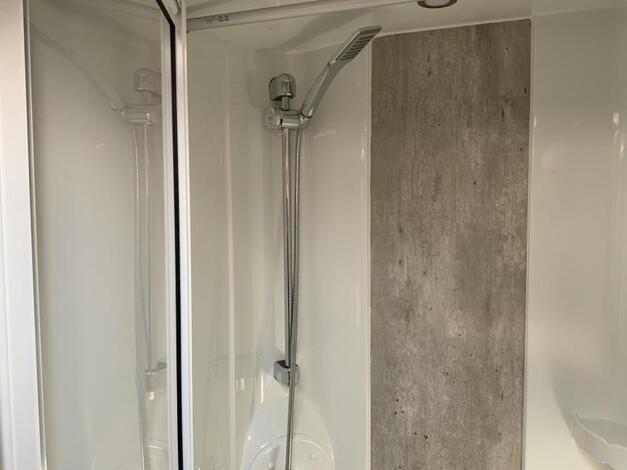 Kabe Imperial 740 TDL KS Helemaal compleet