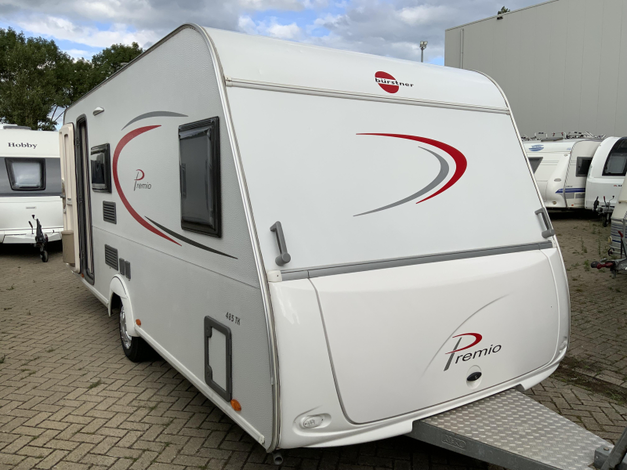 Bürstner Premio 485 TK Met hagelschade. (1059172)