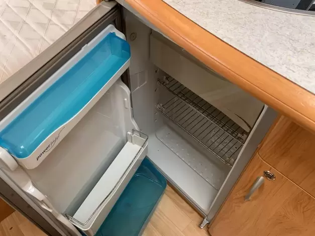 Hobby Excellent 400 SF