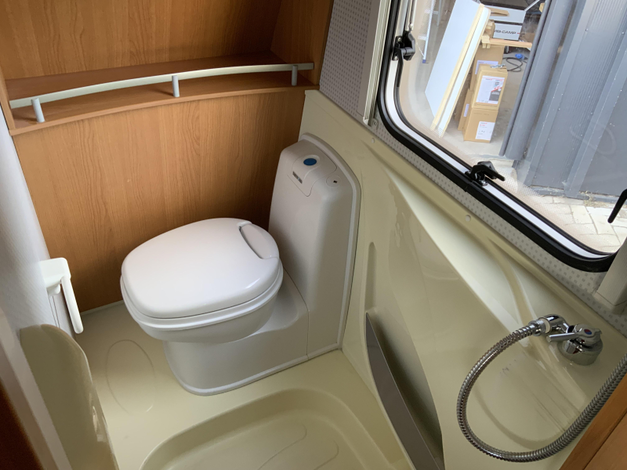Knaus Azur 450 FU (1059653)