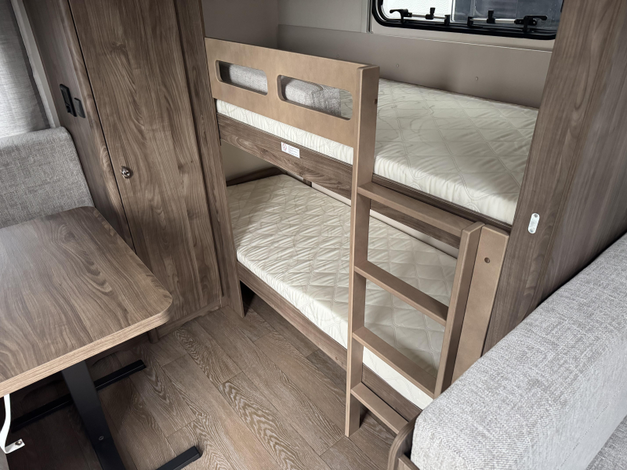 Hobby Excellent Edition 650 KMFE