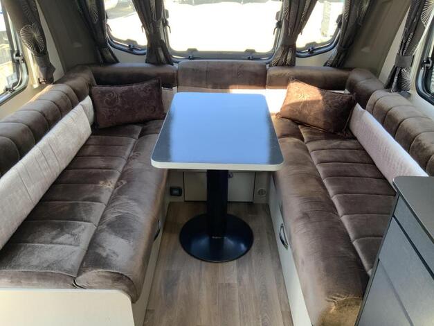 Swift Sterling Elite 560 WFF Hemelvaartsdag open