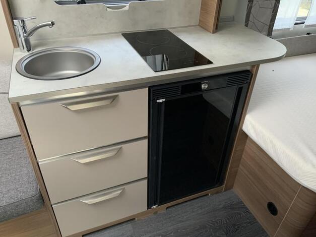 Knaus Sport E-Power Selection 450 FU