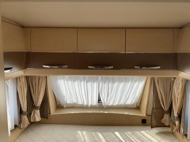 Hobby La Vita 400 SF