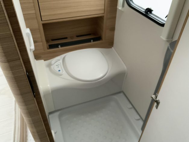 Dethleffs Camper 450 FR (1033102)