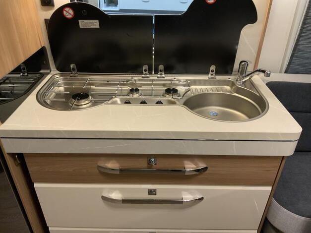 Hobby Excellent 540 WLU