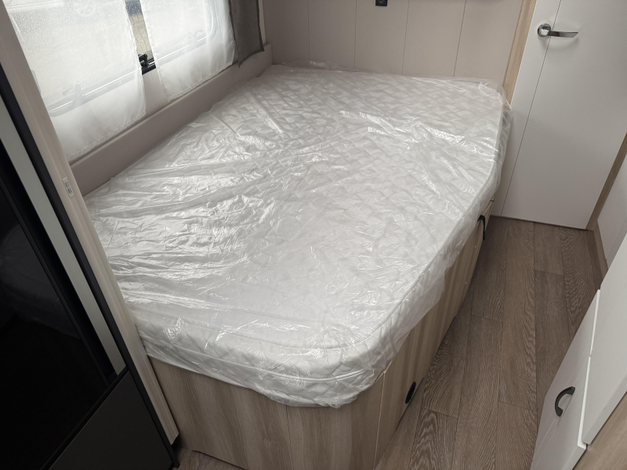 Hobby De Luxe 495 WFB