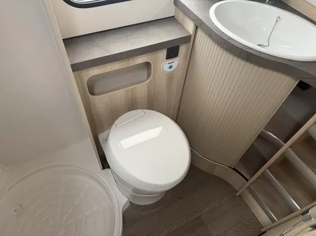 Hobby De Luxe 545 KMF