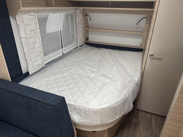 Fendt Bianco Activ 390 FHS Zondag 8 februari open (1031834)