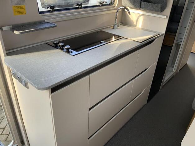Adria Adora 673 PK 2e paasdag open