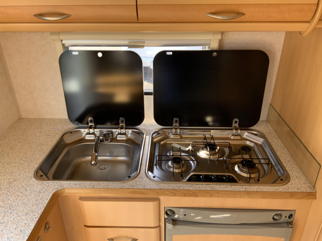 Hylander Ambiance 380 Inclusief luifel! (1038926)