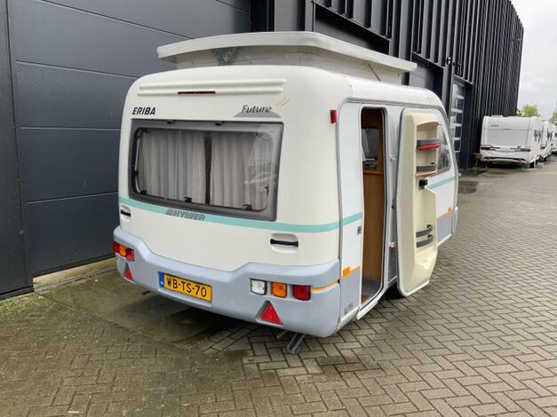 Eriba Future 430