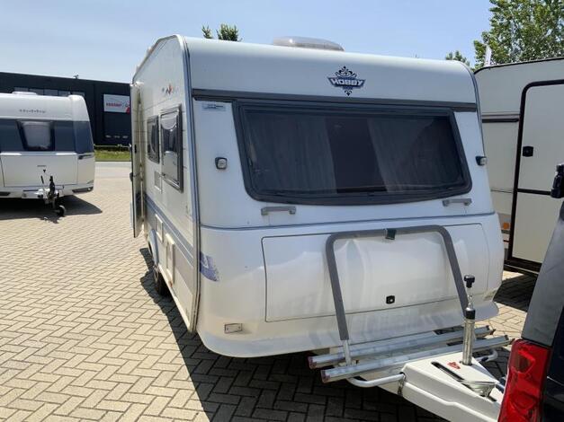 Hobby De Luxe 440 SF