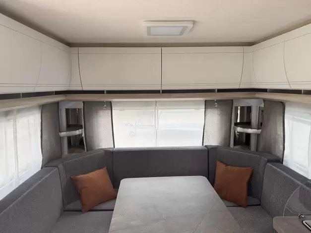 Hobby De Luxe 540 UL